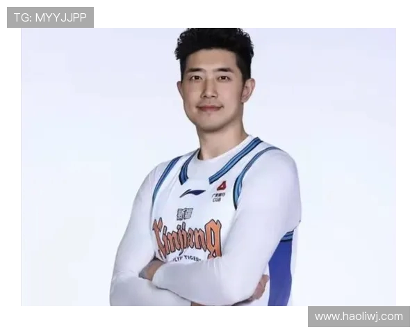 吴冠希:从青涩球员到CBA明星的成长之路与奋斗故事